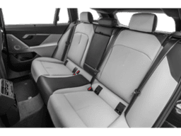 BMW M5 Base Touring 2027