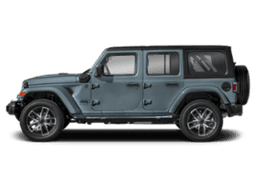 Jeep Wrangler 4xe Sahara 4x4 2024 — side view
