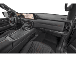 Nissan Armada PRO-4X 4x4 2026