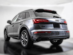Audi Q5 S line Premium 45 TFSI quattro 2024 — rear view
