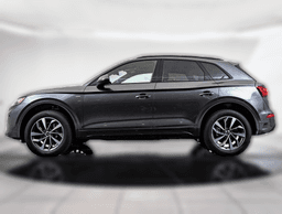 Audi Q5 S line Premium 45 TFSI quattro 2024 — side view