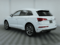 Audi Q5 S line Premium 45 TFSI quattro 2024 — rear view