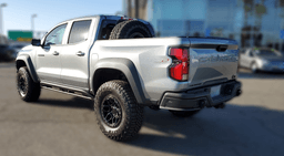Chevrolet Colorado 4WD Crew Cab ZR2 2024 — rear view