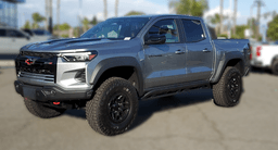 Chevrolet Colorado 4WD Crew Cab ZR2 2024 — front view