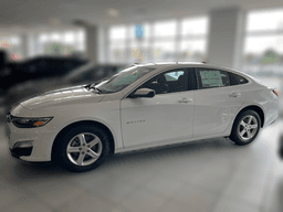 Chevrolet Malibu 4dr Sdn LS w/1LS 2025 — side view