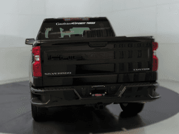 Chevrolet Silverado 1500 2WD Double Cab 147" Custom 2024 — rear view