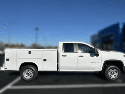 Chevrolet Silverado 2500HD 4WD Double Cab 162" Work Truck 2025 — side view