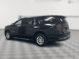 Chevrolet Suburban 4WD 4dr LS 2025 — rear view