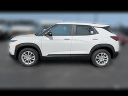 Chevrolet Trailblazer AWD 4dr LS 2025 — side view