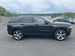 Jeep Grand Cherokee 4xe Overland 4x4 2024 — side view