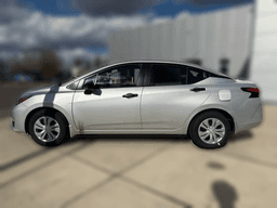 Nissan Versa S CVT 2025 — side view