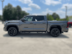 Toyota Tundra 4WD SR5 CrewMax 5.5' Bed (Natl) 2024 — side view