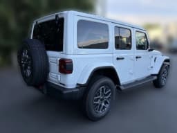 Jeep Wrangler Sahara 4 Door 4x4 2026 — side view