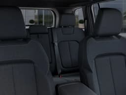 Jeep Grand Cherokee Laredo X 4x2 2026 — side view