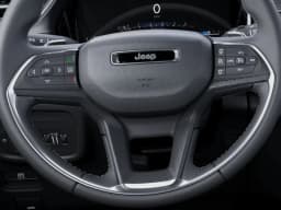 Jeep Grand Cherokee Laredo X 4x2 2026 — side view