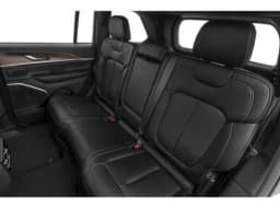 Jeep Grand Cherokee Laredo 4x4 2027 — side view
