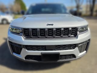 Jeep Grand Cherokee Laredo Altitude 4x4 Jeep Grand Cherokee Laredo Altitude 4x4
