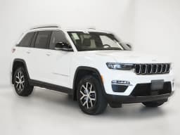 Jeep Grand Cherokee Limited 4x4 2025 — side view