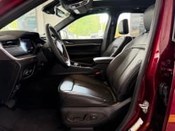 Jeep Grand Cherokee Limited 4x4 2026 — side view