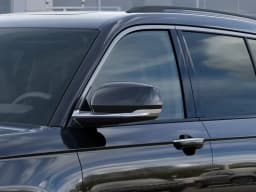 Jeep Grand Cherokee L Limited 4x4 2026 — side view