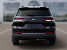 Jeep Grand Cherokee L Limited 4x4 2026 — side view