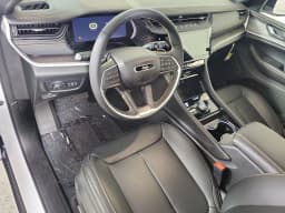 Jeep Grand Cherokee L 85th Anniversary Edition 4x4 2026 — side view