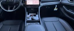Jeep Grand Cherokee L Limited 4x4 2026 — side view