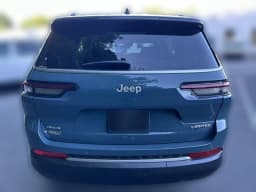 Jeep Grand Cherokee L Limited 4x4 2026 — side view