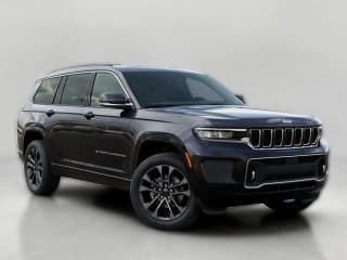 Jeep Grand Cherokee L Overland 4x4 Jeep Grand Cherokee L Overland 4x4