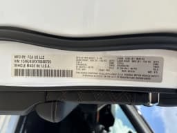 Jeep Grand Cherokee L Summit 4x4 2026 — side view