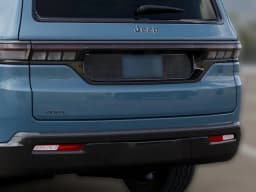 Jeep Grand Wagoneer Limited Altitude 4x4 2026 — side view