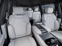 Jeep Grand Wagoneer Limited Altitude 4x4 2026 — side view
