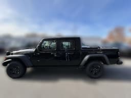 Jeep Gladiator Sport 4x4 2026 — side view