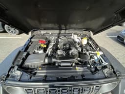 Jeep Gladiator Sport 4x4 2026 — side view