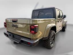 Jeep Gladiator Sport S 4x4 2026 — side view