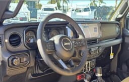 Jeep Gladiator Willys 41 4x4 2026 — side view