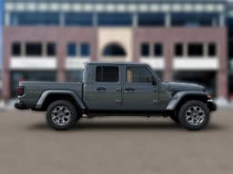 Jeep Gladiator Sahara 4x4 2026 — side view