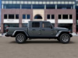 Jeep Gladiator Sahara 4x4 2026 — side view