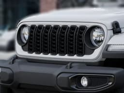 Jeep Gladiator Sport S 4x4 2026 — side view