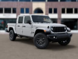 Jeep Gladiator Sport S 4x4 2026 — side view