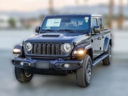 Jeep Gladiator Sport S 4x4 2026 — side view