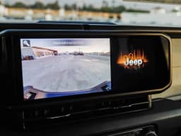 Jeep Gladiator Sport S 4x4 2026 — side view