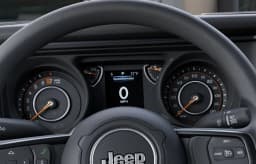 Jeep Gladiator Sport 4x4 2026 — side view