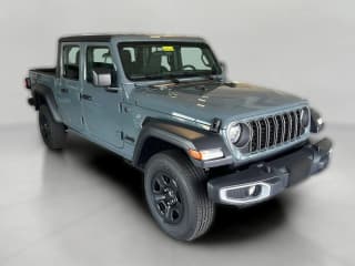 Jeep Gladiator Sport 4x4 Jeep Gladiator Sport 4x4