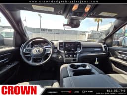Ram 1500 Big Horn 4x2 Crew Cab 5'7" Box 2025 — side view
