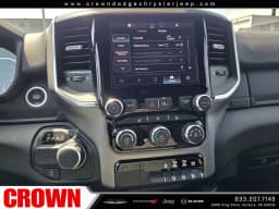 Ram 1500 Big Horn 4x2 Crew Cab 5'7" Box 2025 — side view