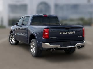 Ram 1500 Big Horn 4x4 Crew Cab 5'7" Box Ram 1500 Big Horn 4x4 Crew Cab 5'7" Box