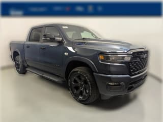 Ram 1500 Big Horn 4x4 Crew Cab 5'7" Box Ram 1500 Big Horn 4x4 Crew Cab 5'7" Box