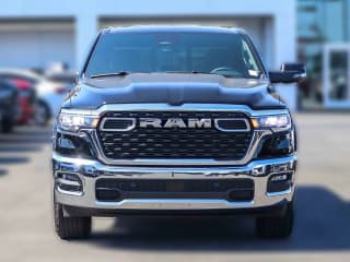 Ram 1500 Big Horn 4x4 Crew Cab 5'7" Box Ram 1500 Big Horn 4x4 Crew Cab 5'7" Box