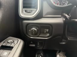 Ram 1500 Big Horn 4x4 Crew Cab 5'7" Box 2026 — side view